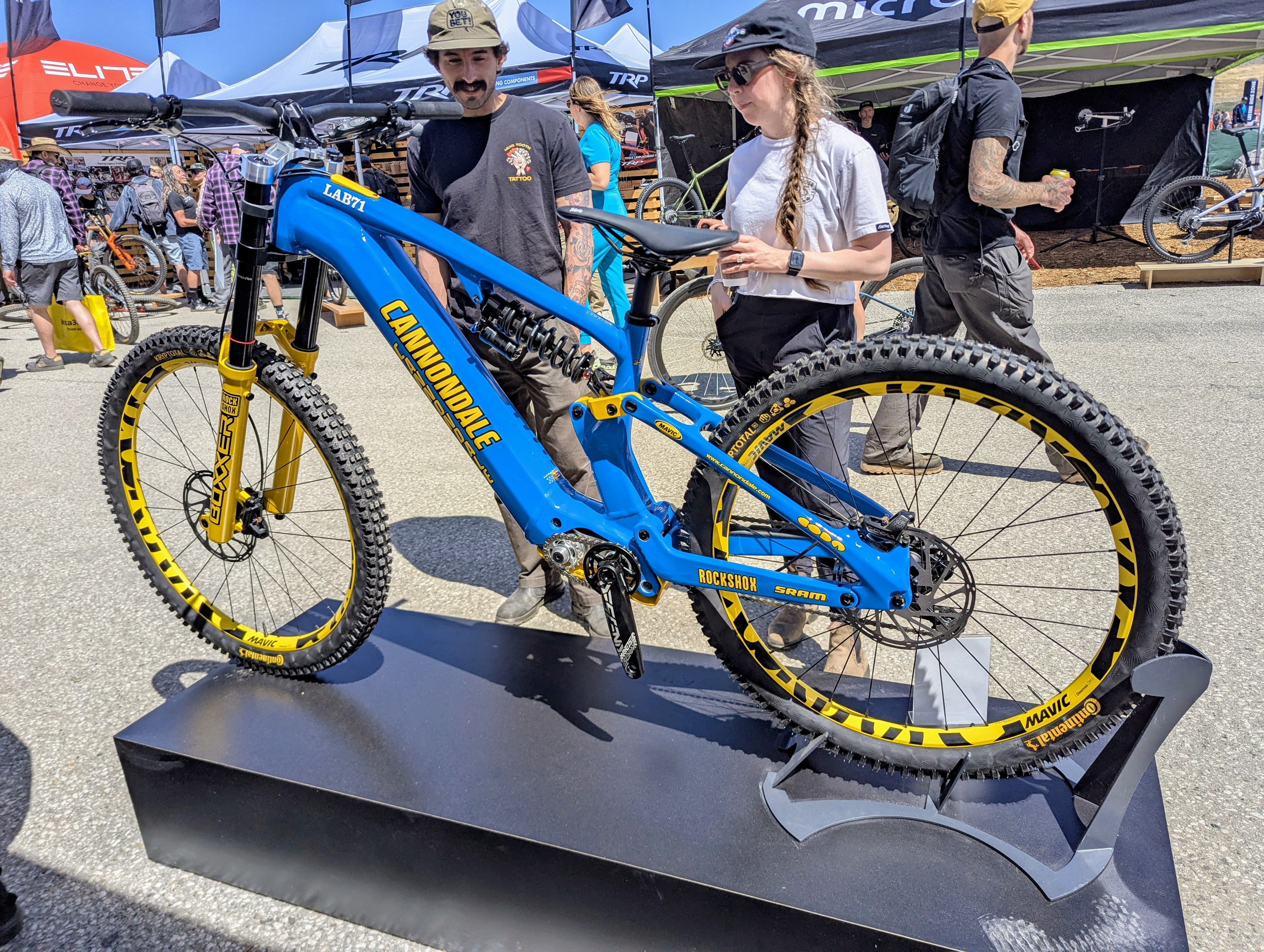 modern mountain bike technical features 2026