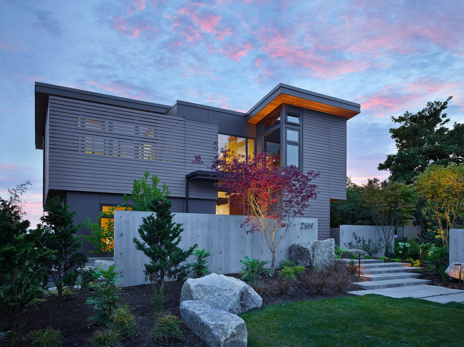A suburban Oregon home with a Pacific Northwest backdrop