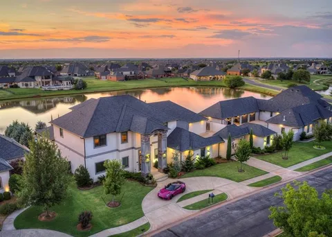 Oklahoma City suburban homes for sale